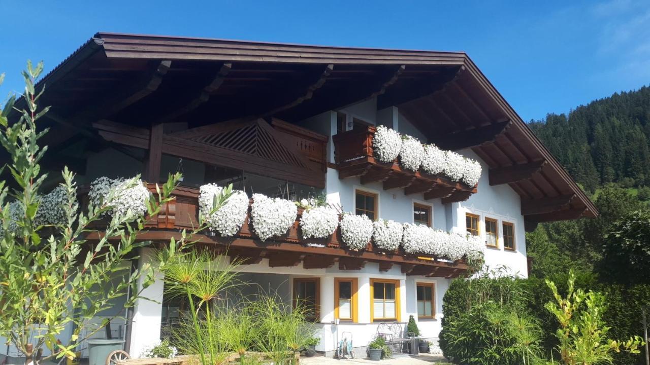 Appartement Eben Im Pongau Exterior photo